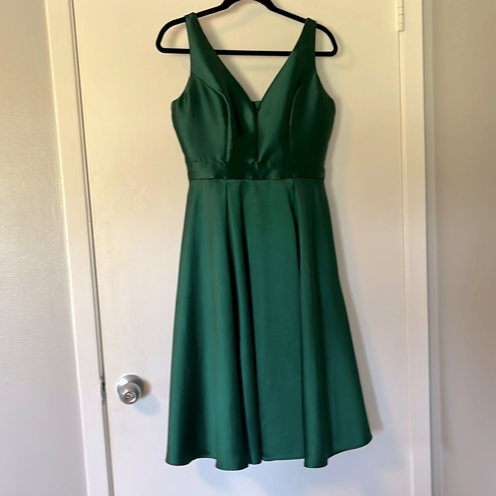Dao Chloe Dao green satin cocktail dress